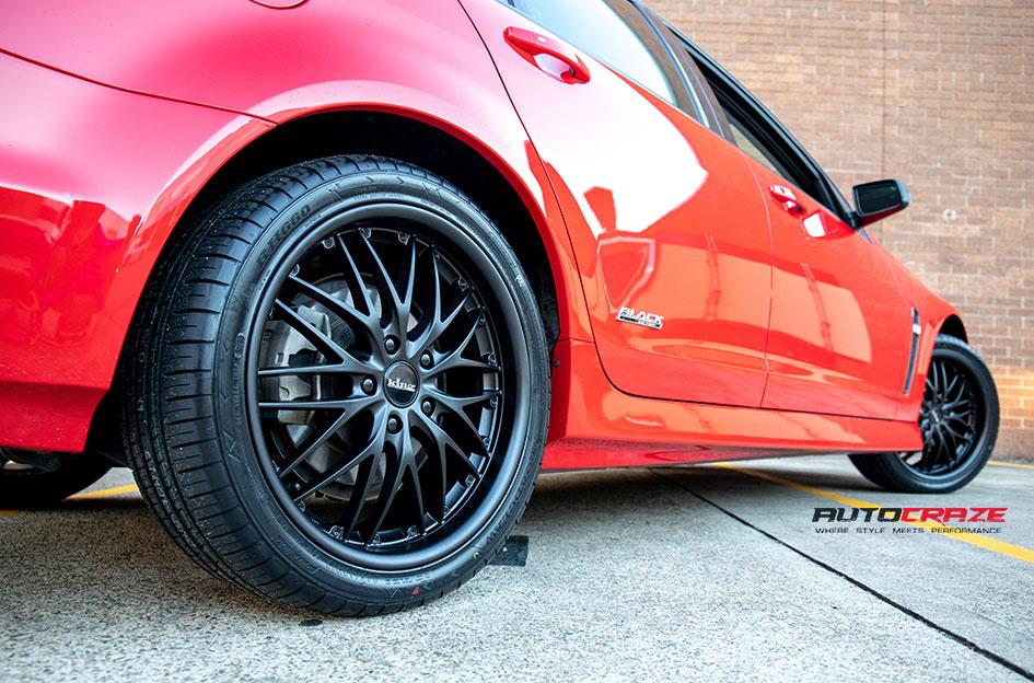HOLDEN-COMMODORE-APEX-MATTE-BLACK